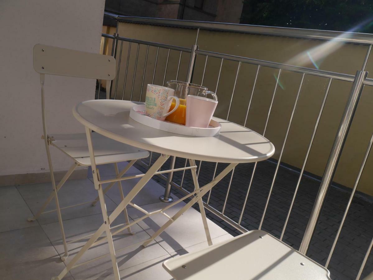 Apartament Kolorowy Przy Plazy ギジツコ エクステリア 写真