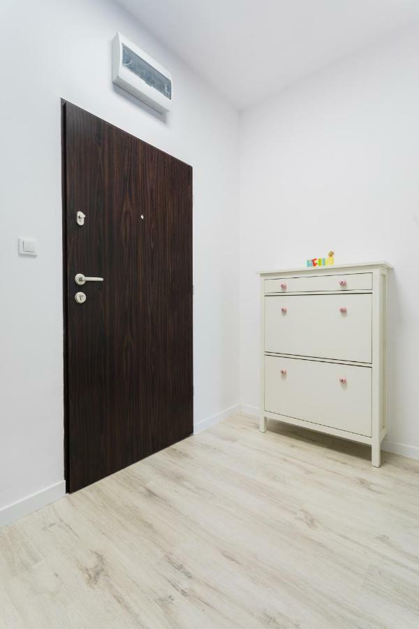 Apartament Kolorowy Przy Plazy ギジツコ エクステリア 写真