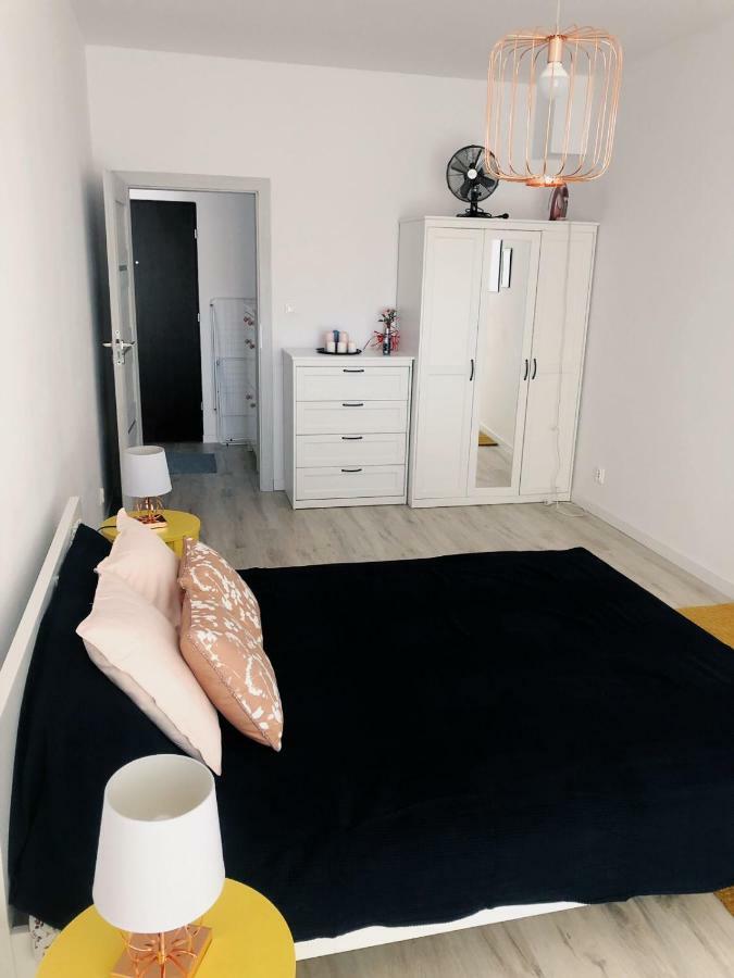 Apartament Kolorowy Przy Plazy ギジツコ エクステリア 写真